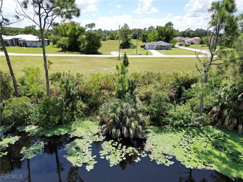 2355 NE 43rd Lane Cape Coral FL 33909 2025025589 image40