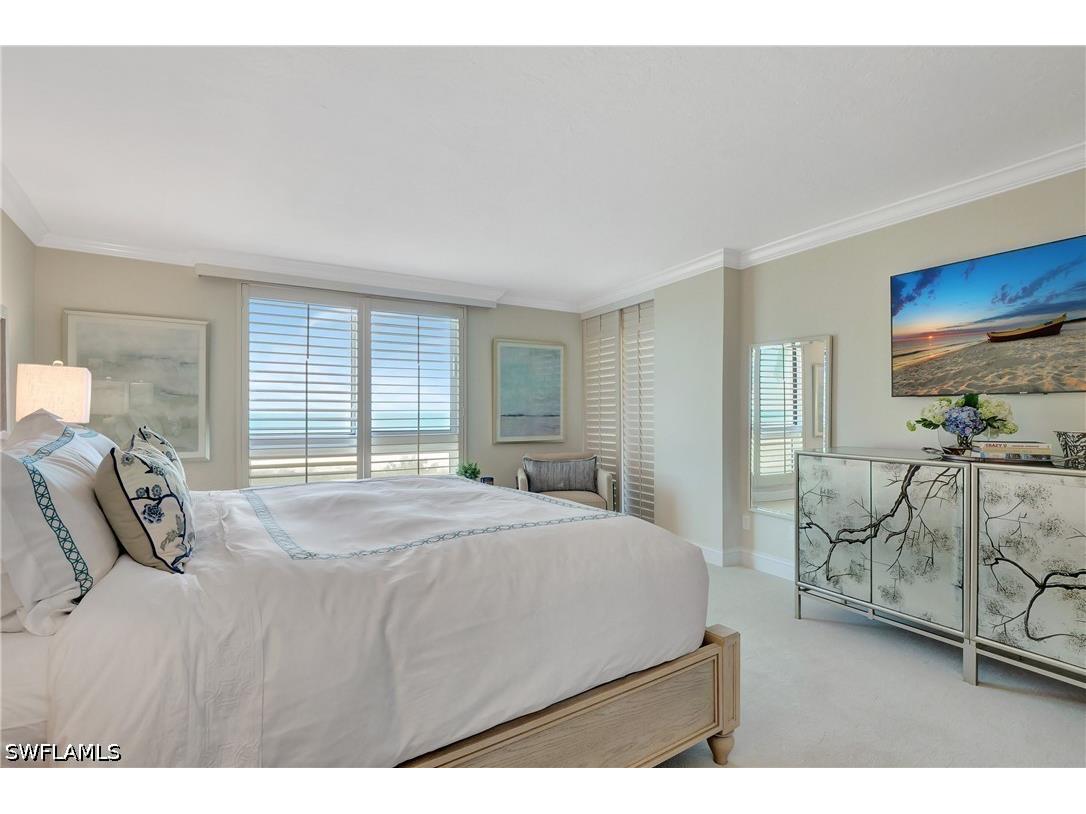 2357 Gulf Shore Boulevard N #107 Naples FL 34103 226022403 image11