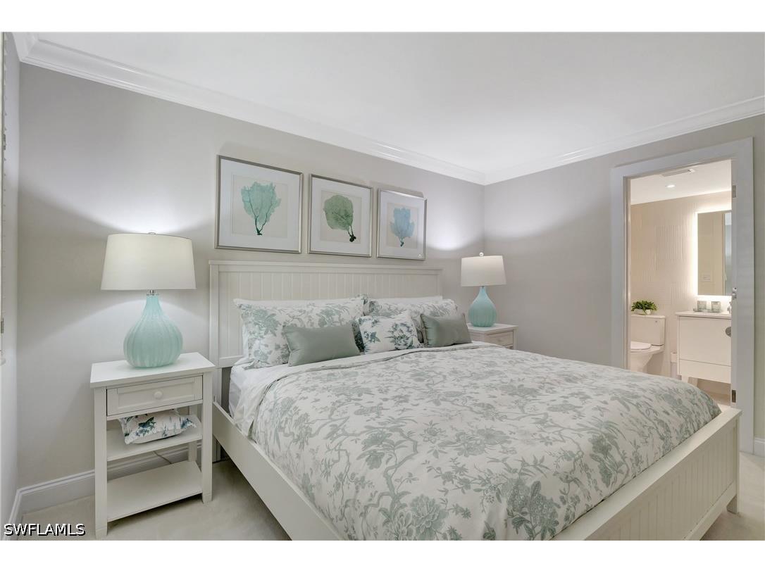 2357 Gulf Shore Boulevard N #107 Naples FL 34103 226022403 image16