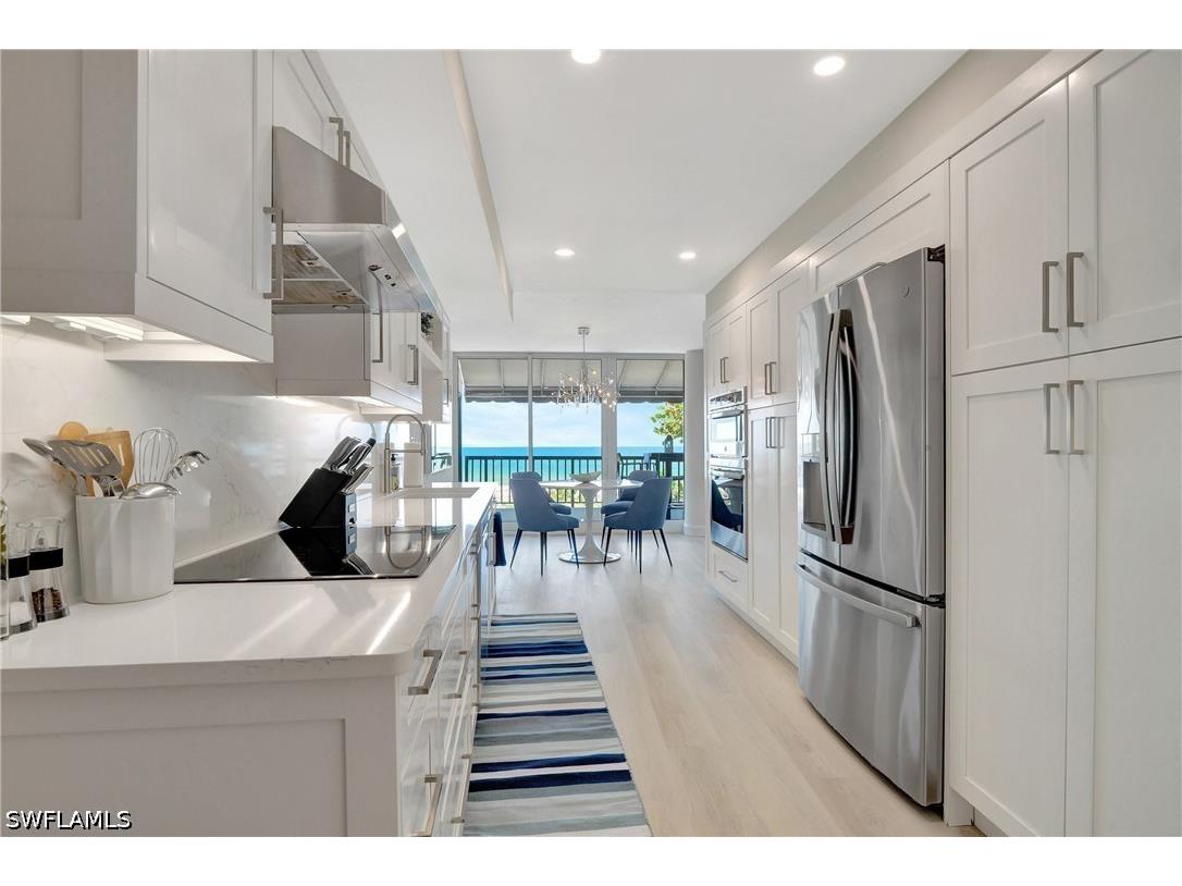2357 Gulf Shore Boulevard N #107 Naples FL 34103 226022403 image3