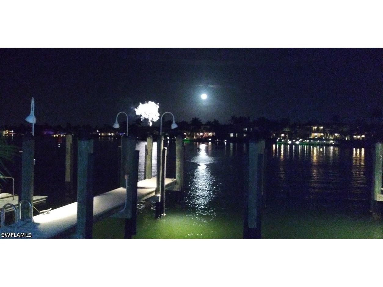2357 Gulf Shore Boulevard N #107 Naples FL 34103 226022403 image39