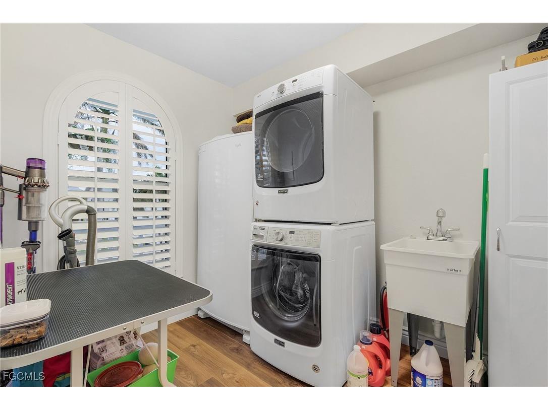 2357 Sapodilla Lane Saint James City FL 33956 2025020584 image37