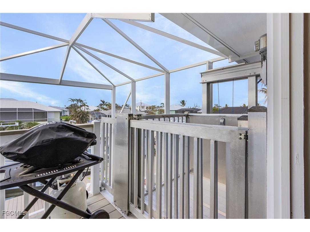 2357 Sapodilla Lane Saint James City FL 33956 2025020584 image7