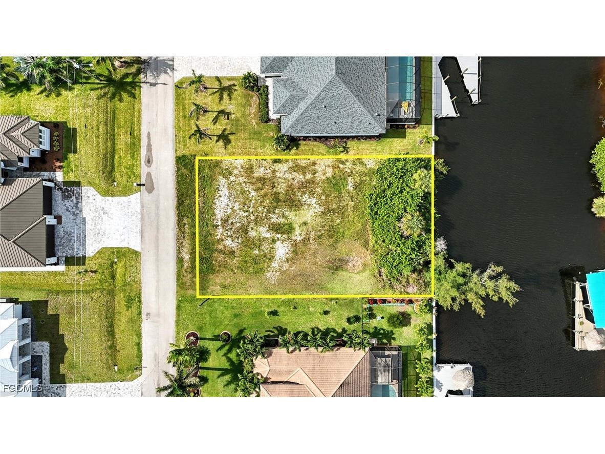 2358 NW 39th Avenue Cape Coral FL 33993 2025004441 image4
