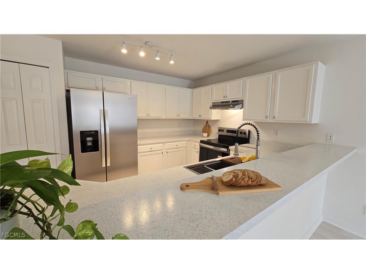 236/238 Peerless Street Lehigh Acres FL 33974 2026012440 image2
