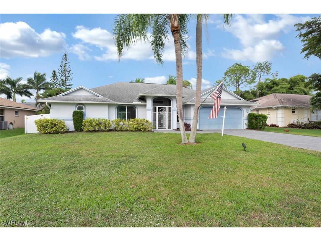 236 Channing Court Naples FL 34110 224001504 image1