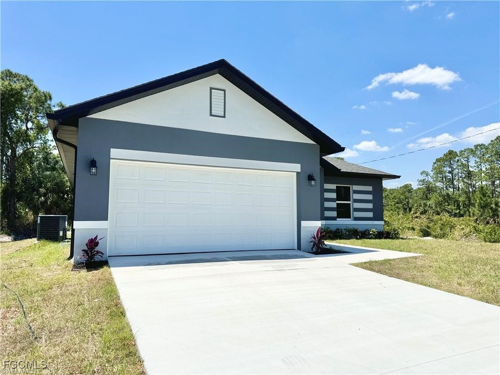 236 Nautilus Avenue Lehigh Acres FL 33974 2025007224 image2
