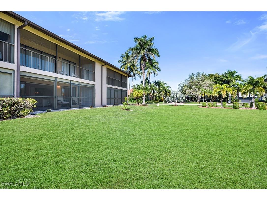 236 Pebble Beach Circle #A102 Naples FL 34113 225080690 image35
