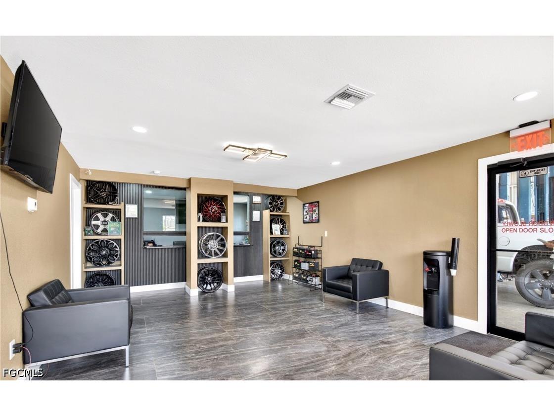 236 Pondella Road North Fort Myers FL 33903 2026016025 image25