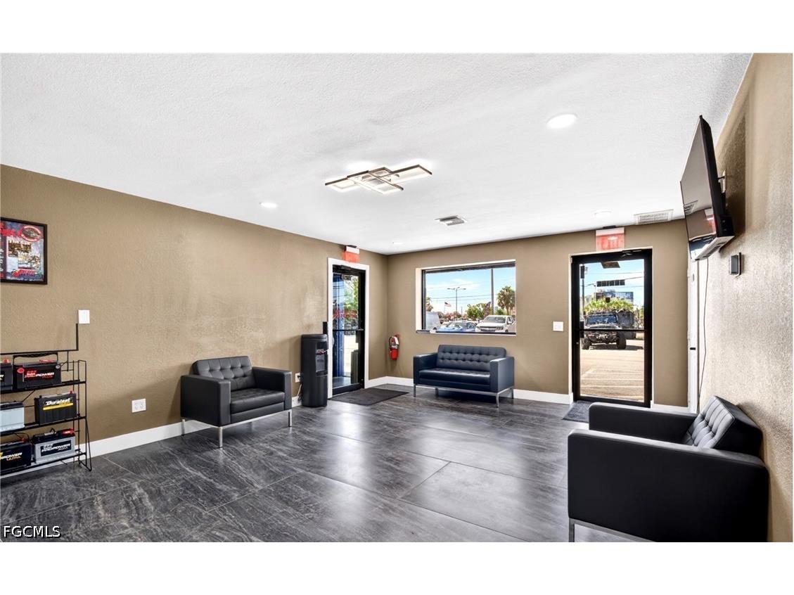 236 Pondella Road North Fort Myers FL 33903 2026016025 image26