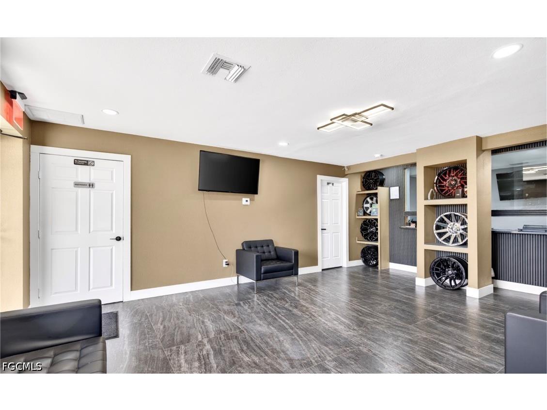 236 Pondella Road North Fort Myers FL 33903 2026016025 image29