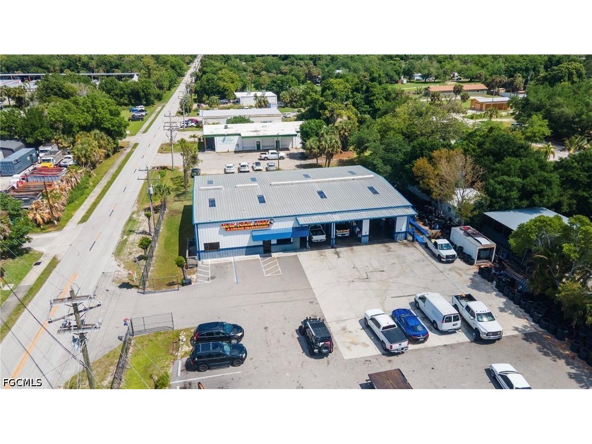 236 Pondella Road North Fort Myers FL 33903 2026016025 image3