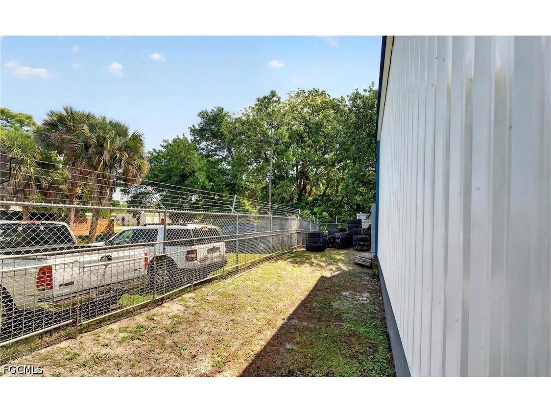 236 Pondella Road North Fort Myers FL 33903 2026016025 image32