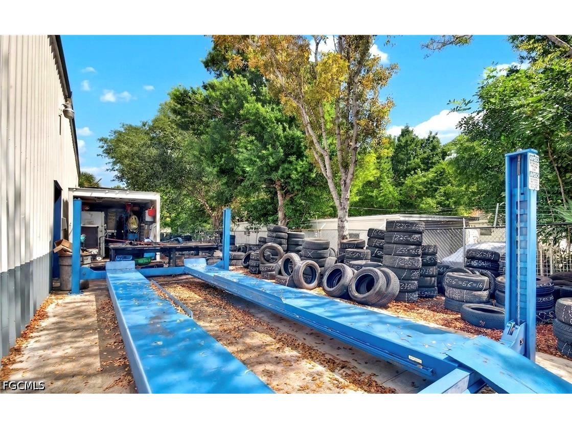 236 Pondella Road North Fort Myers FL 33903 2026016025 image42
