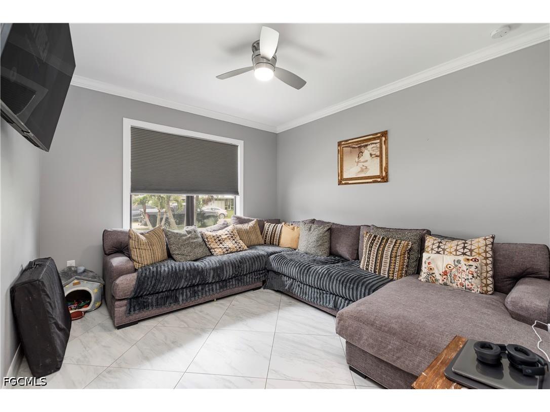 2360 Burton Avenue Fort Myers FL 33907 2026025227 image10