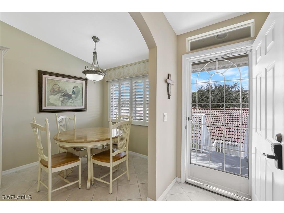 2360 Hidden Lake Court #8410 Naples FL 34112 226008432 image4