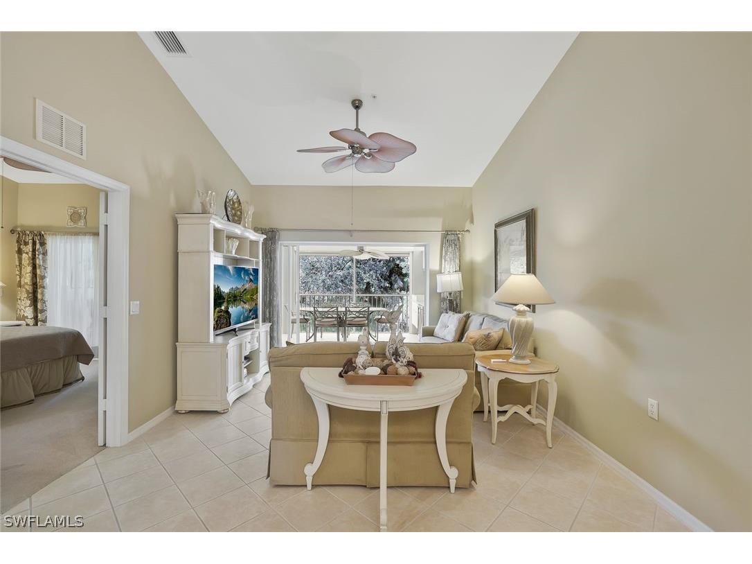 2360 Hidden Lake Court #8410 Naples FL 34112 226008432 image6