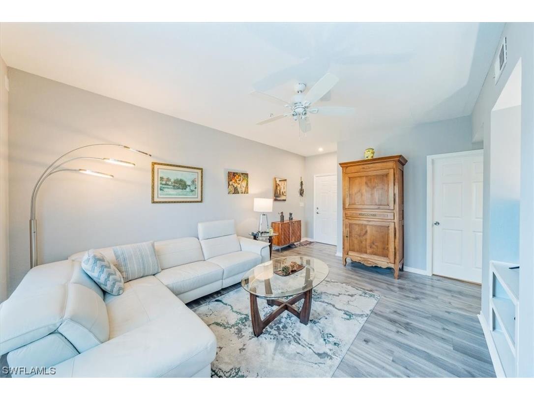 23600 Walden Center Drive #209 Estero FL 34134 223082471 image1