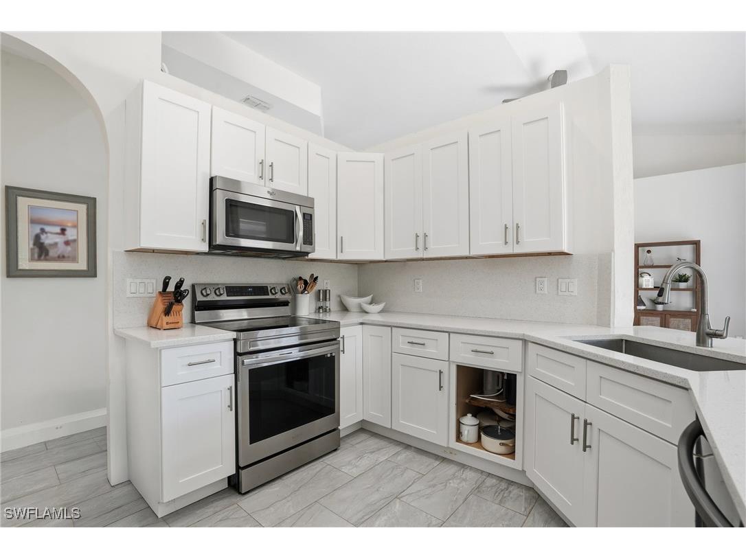 2362 27th Avenue NE Naples FL 34120 225082755 image12