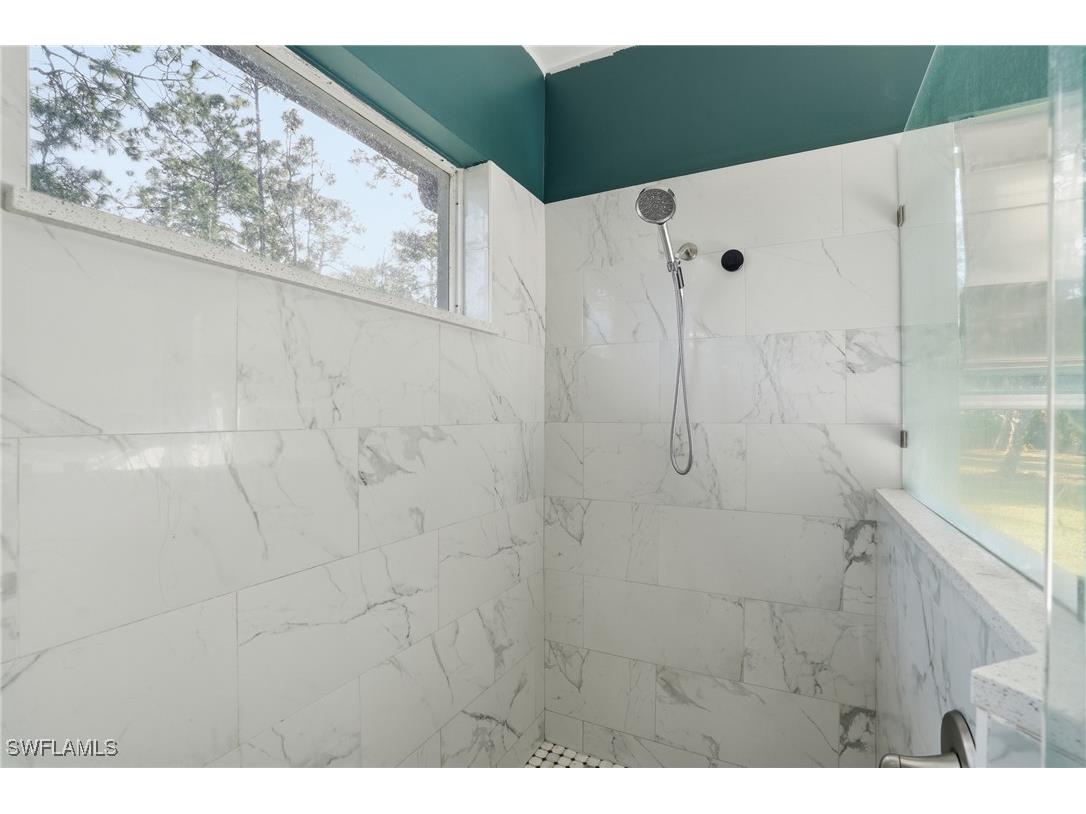 2362 27th Avenue NE Naples FL 34120 225082755 image22