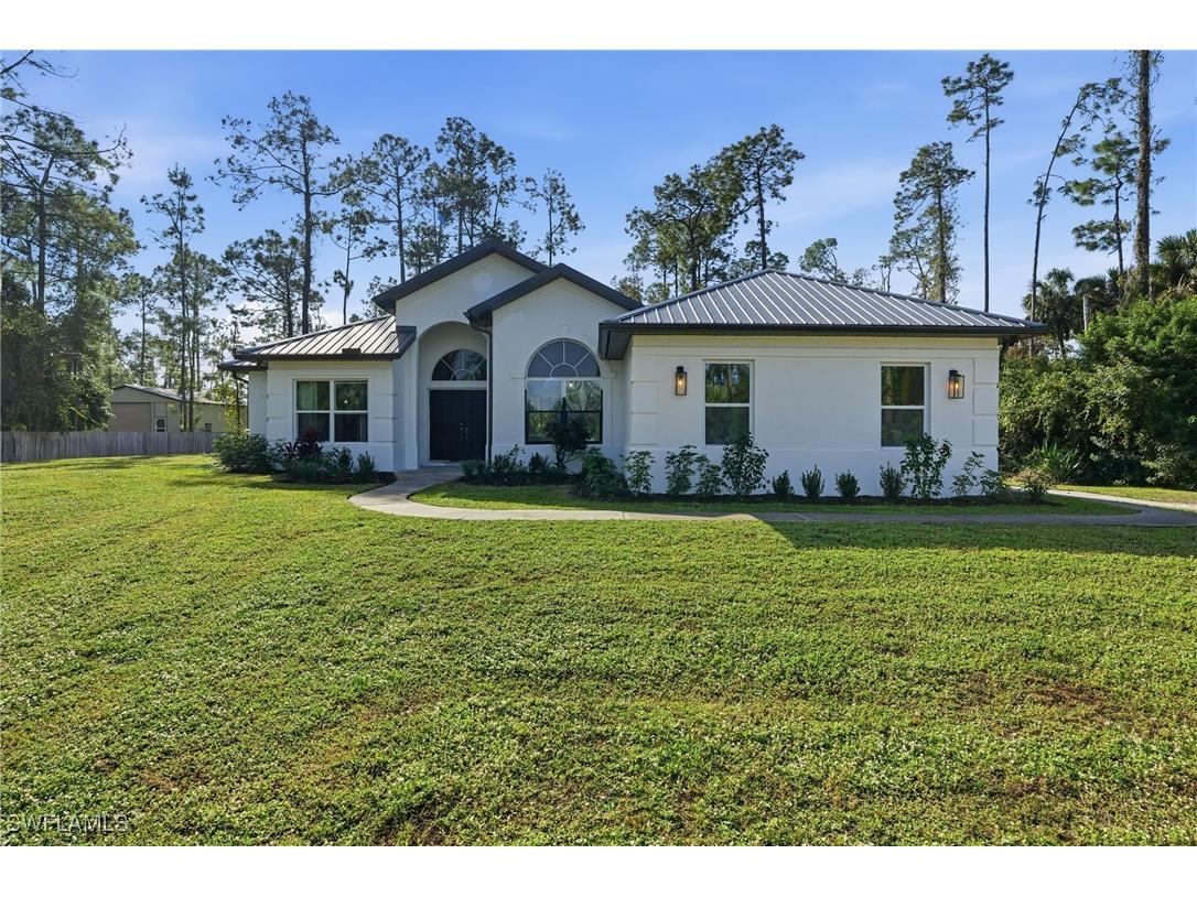 2362 27th Avenue NE Naples FL 34120 225082755 image3