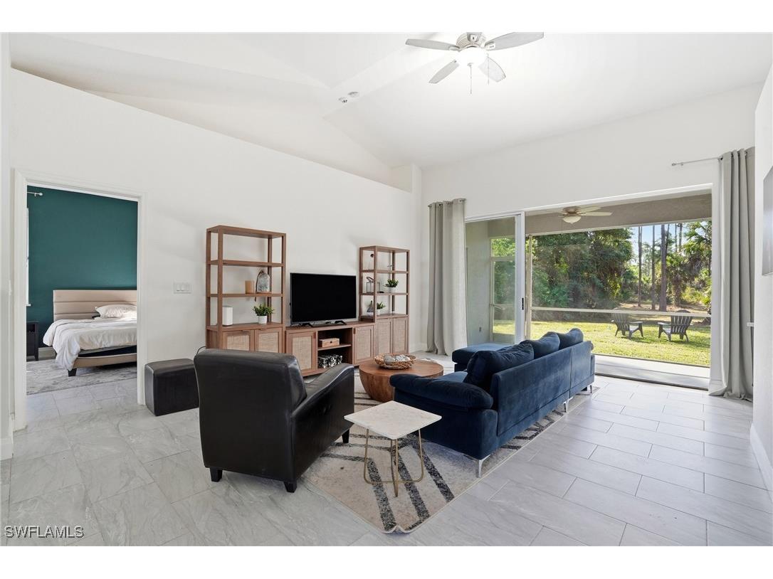 2362 27th Avenue NE Naples FL 34120 225082755 image5