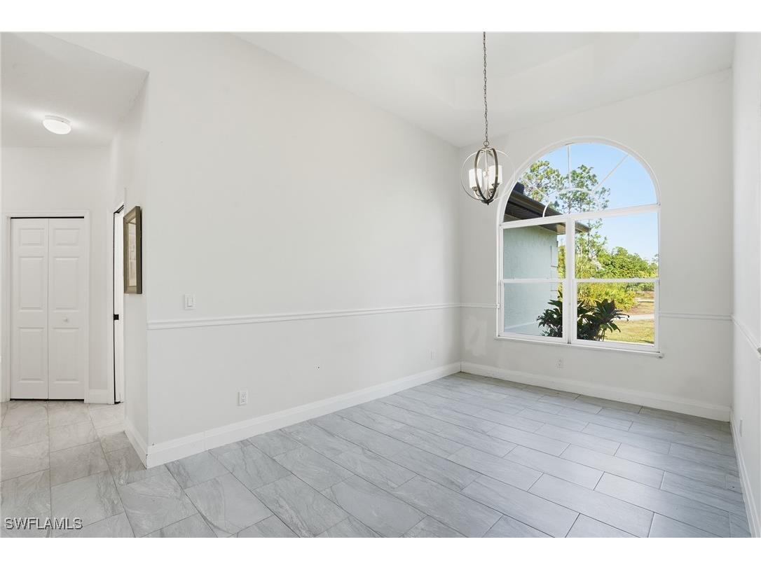 2362 27th Avenue NE Naples FL 34120 225082755 image8