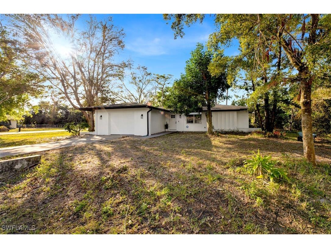 2362 Harvard Avenue Fort Myers FL 33907 225037619 image3