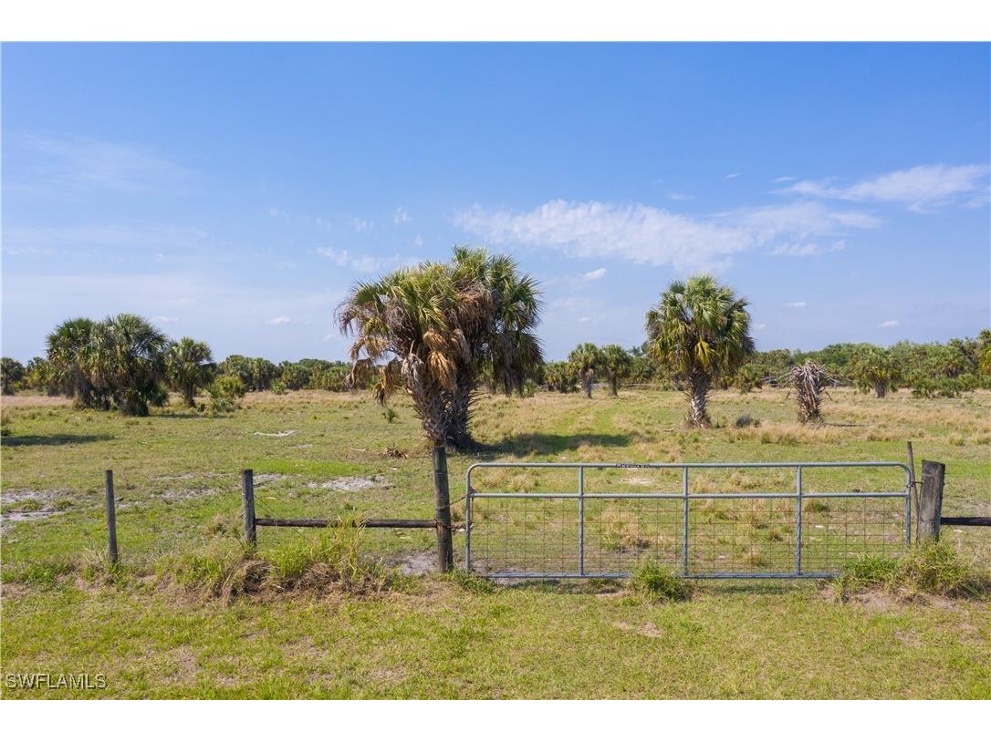 23631 Palm Beach Boulevard Alva FL 33920 225054225 image3