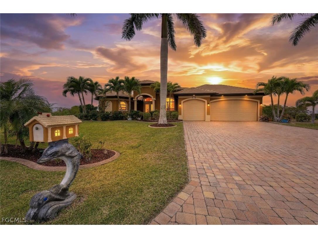2364 NW 39th Avenue Cape Coral FL 33993 2026012853 image1