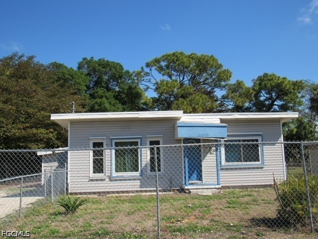 2365 Canal Street Fort Myers FL 33901 2026014606 image1