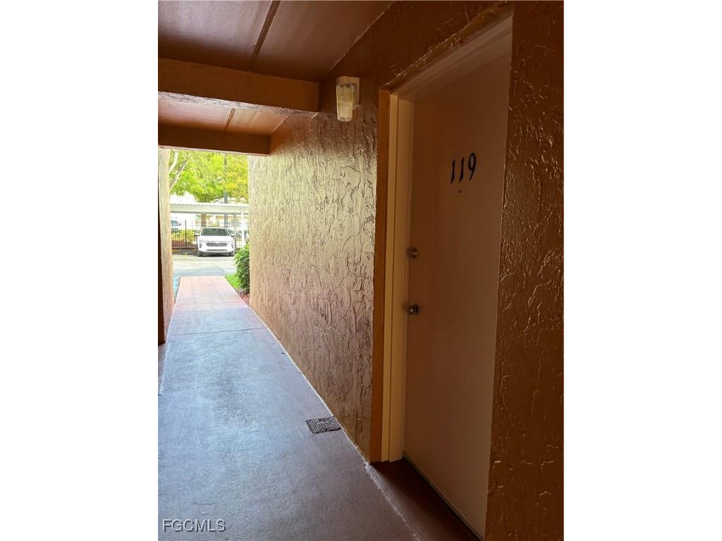 2366 E Mall Drive #119 Fort Myers FL 33901 2025011203 image18