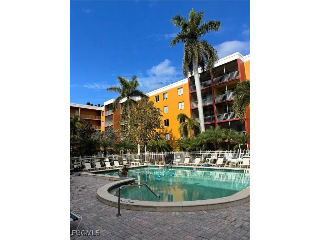 2366 E Mall Drive #119 Fort Myers FL 33901 2025011203 image19