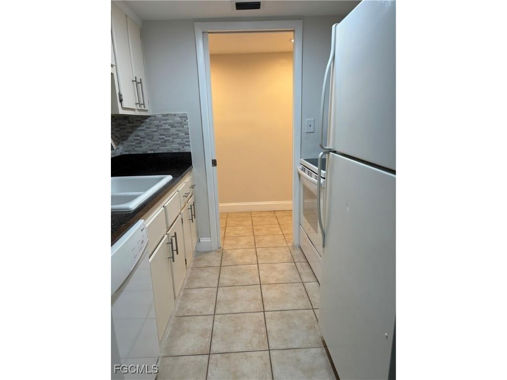 2366 E Mall Drive #119 Fort Myers FL 33901 2025011203 image8