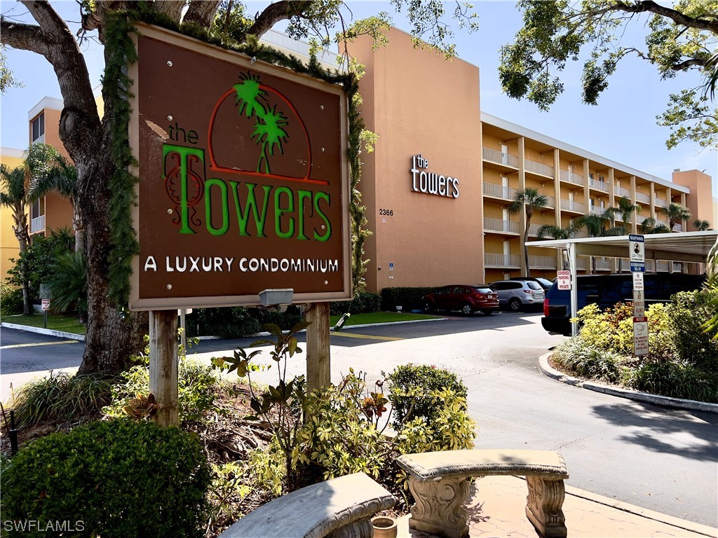 2366 E Mall Drive #208 Fort Myers FL 33901 223015537 image1