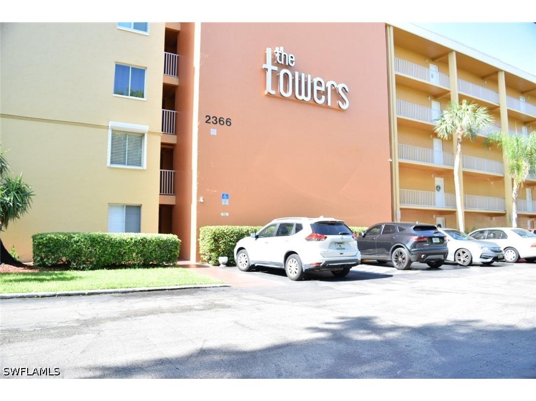 2366 E Mall Drive #211 Fort Myers FL 33901 226017511 image1