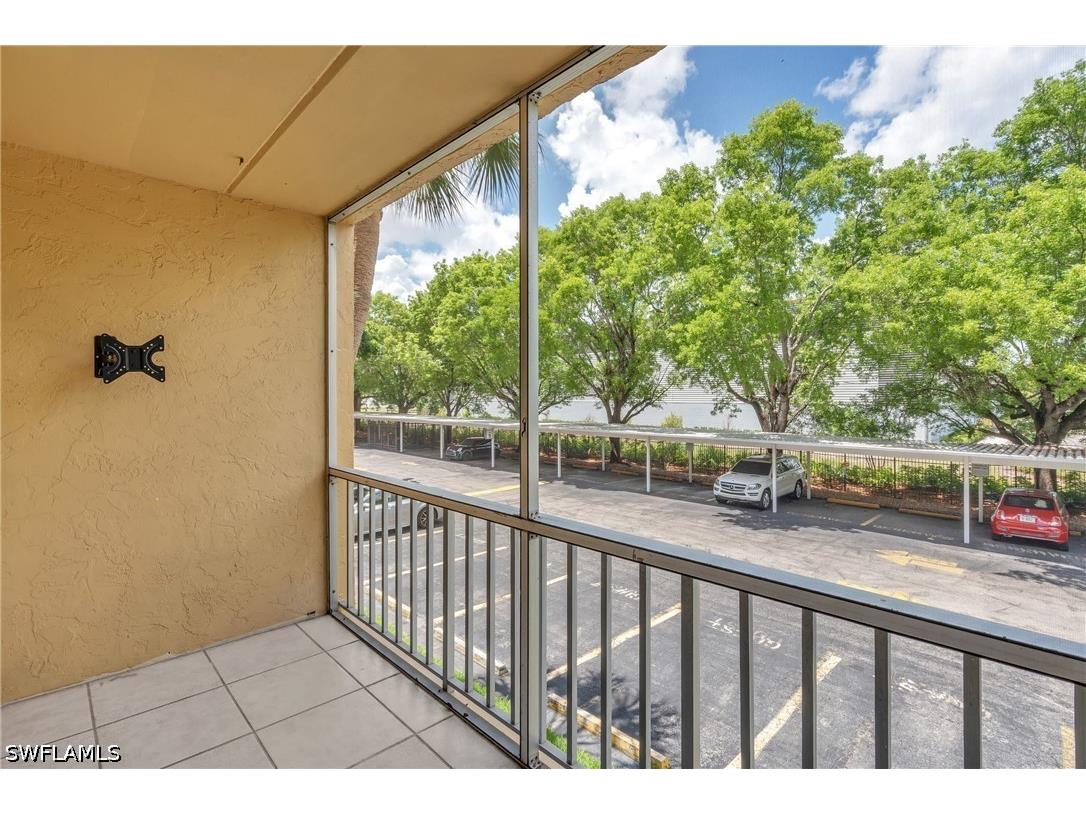 2366 E Mall Drive #212 Fort Myers FL 33901 226020447 image15