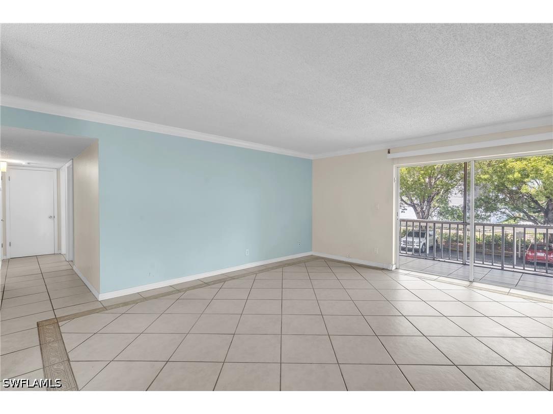 2366 E Mall Drive #212 Fort Myers FL 33901 226020447 image2