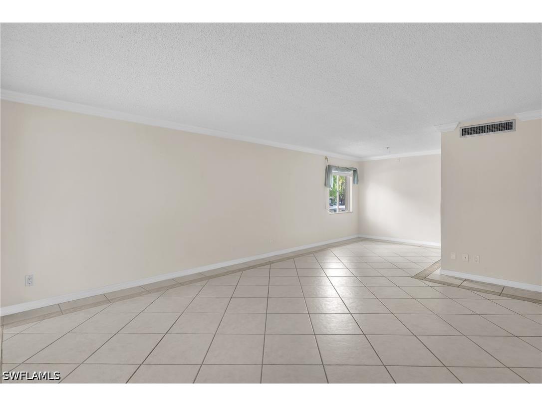 2366 E Mall Drive #212 Fort Myers FL 33901 226020447 image7