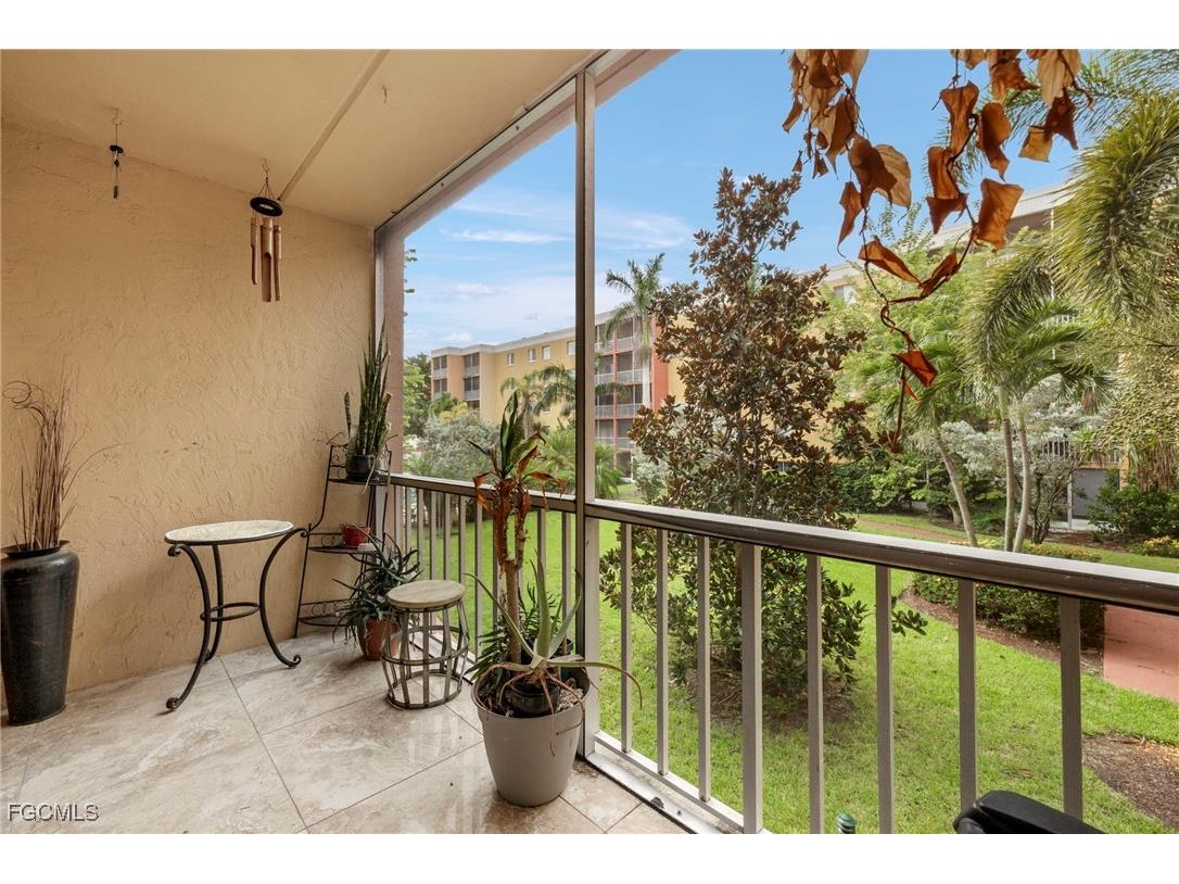 2366 E Mall Drive #213 Fort Myers FL 33901 2025012842 image18