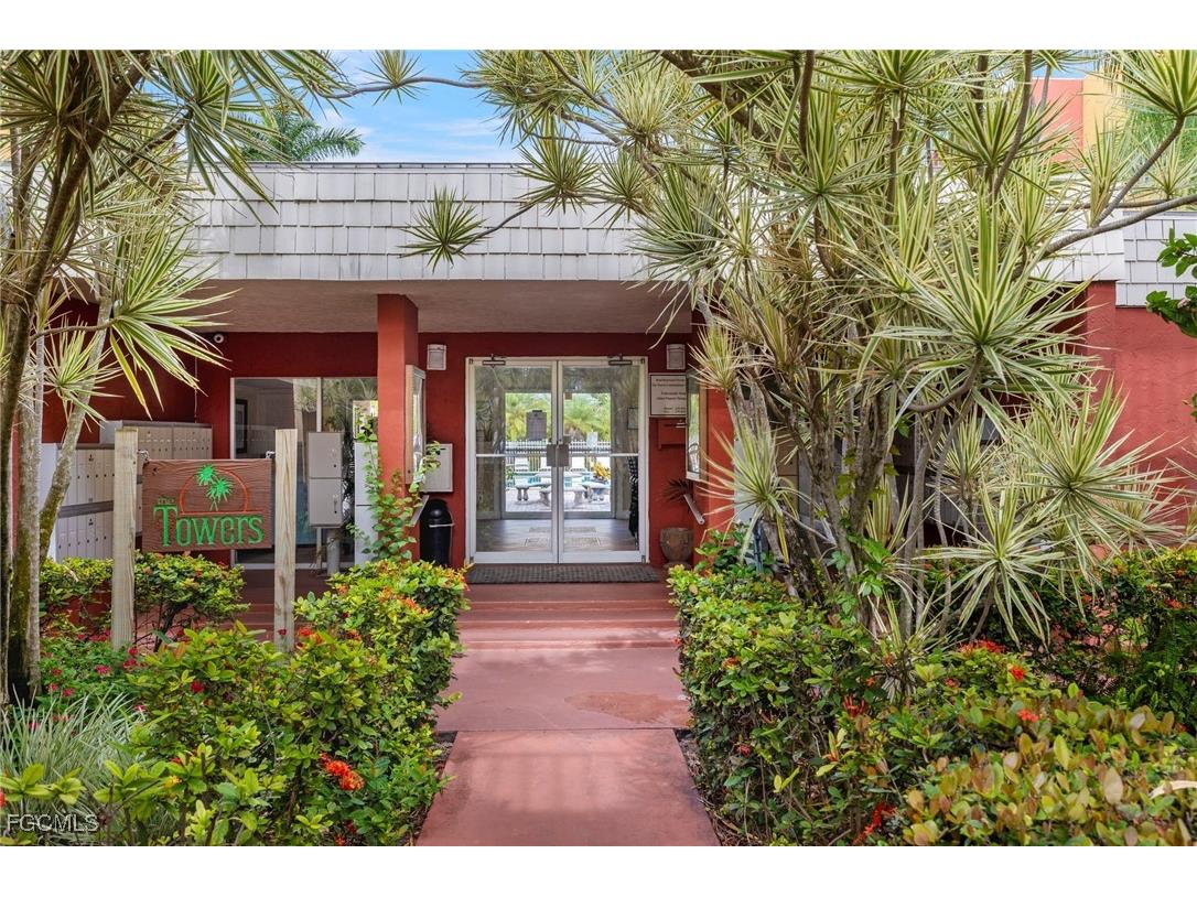 2366 E Mall Drive #213 Fort Myers FL 33901 2025012842 image22