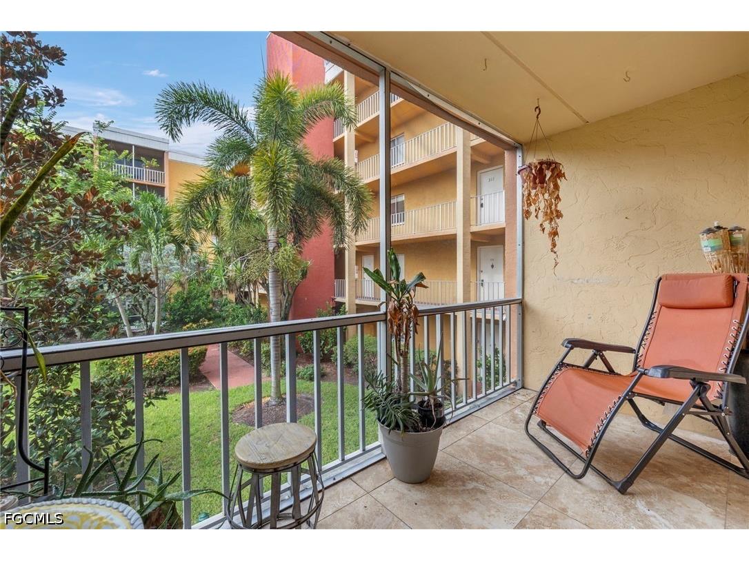 2366 E Mall Drive #213 Fort Myers FL 33901 2026025842 image17