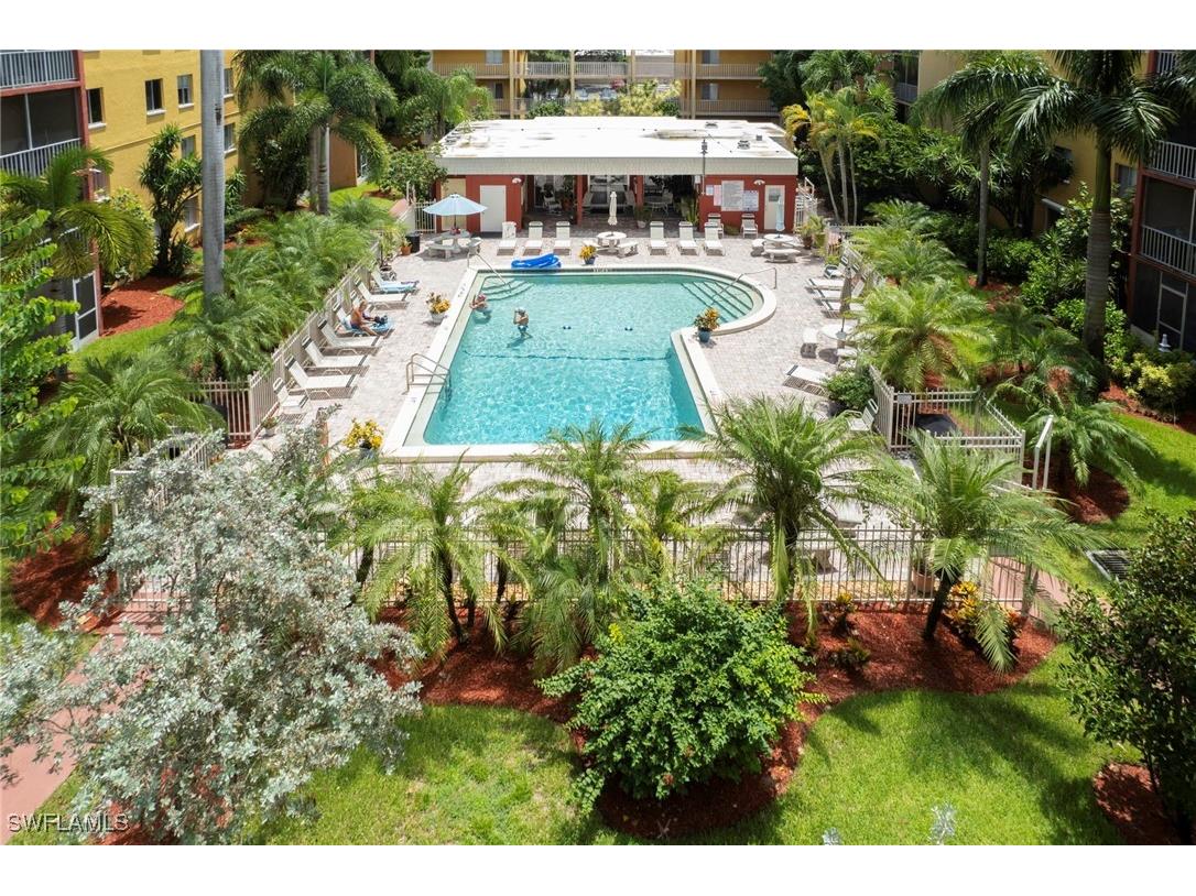 2366 E Mall Drive #302 Fort Myers FL 33901 224064641 image1