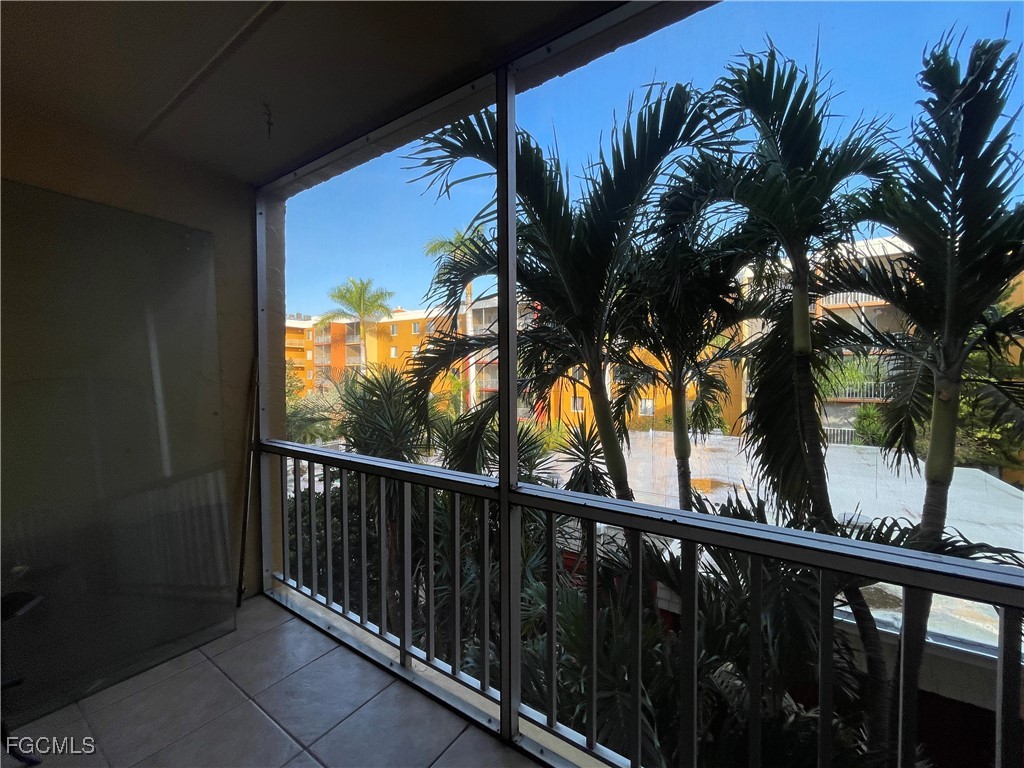 2366 E Mall Drive #304 Fort Myers FL 33901 2025025674 image17