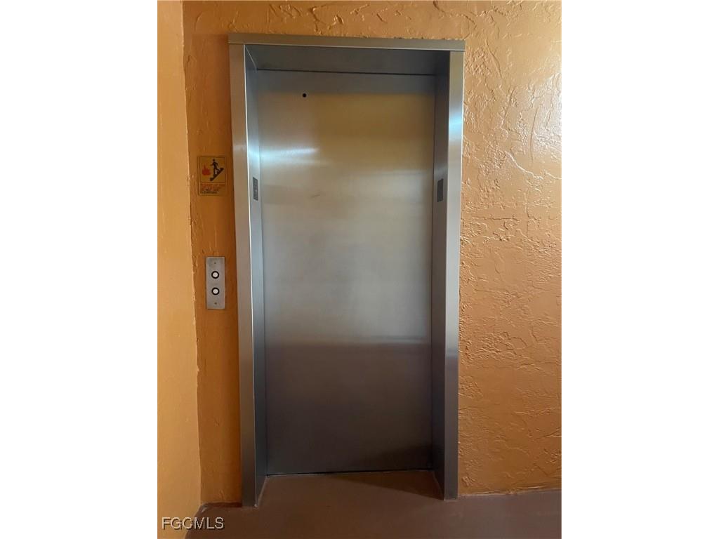 2366 E Mall Drive #304 Fort Myers FL 33901 2025025674 image39