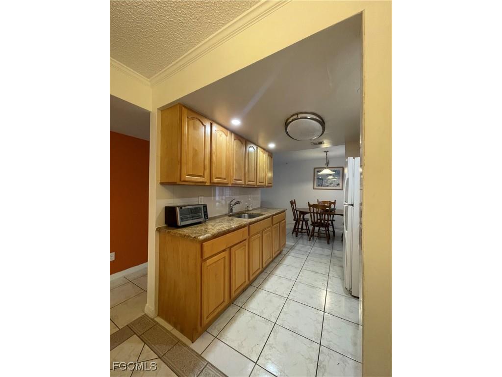 2366 E Mall Drive #304 Fort Myers FL 33901 2025025674 image8