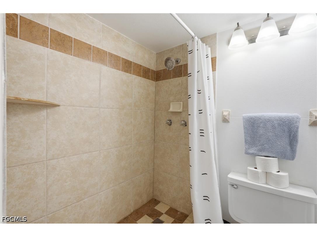 2366 E Mall Drive #403 Fort Myers FL 33901 2026020155 image17