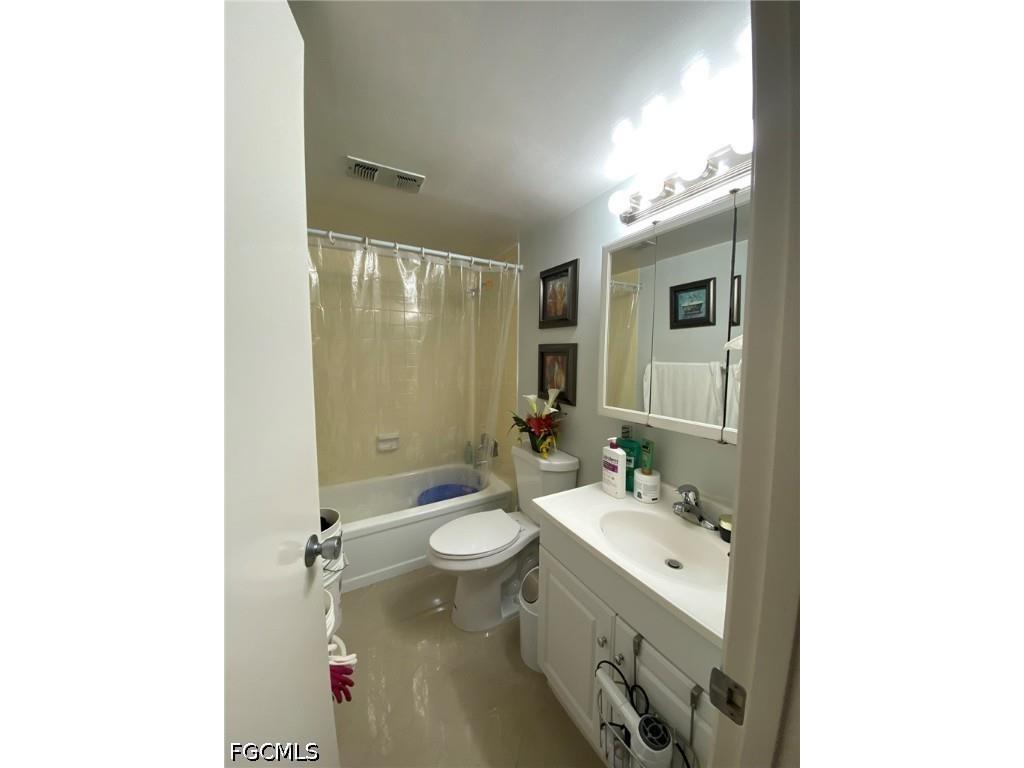 2366 E Mall Drive #414 Fort Myers FL 33901 2026014886 image16