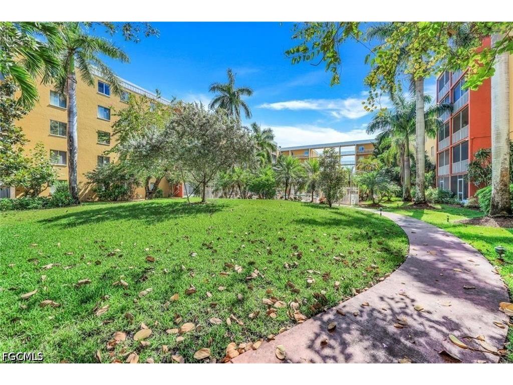 2366 E Mall Drive #418 Fort Myers FL 33901 2026018475 image24