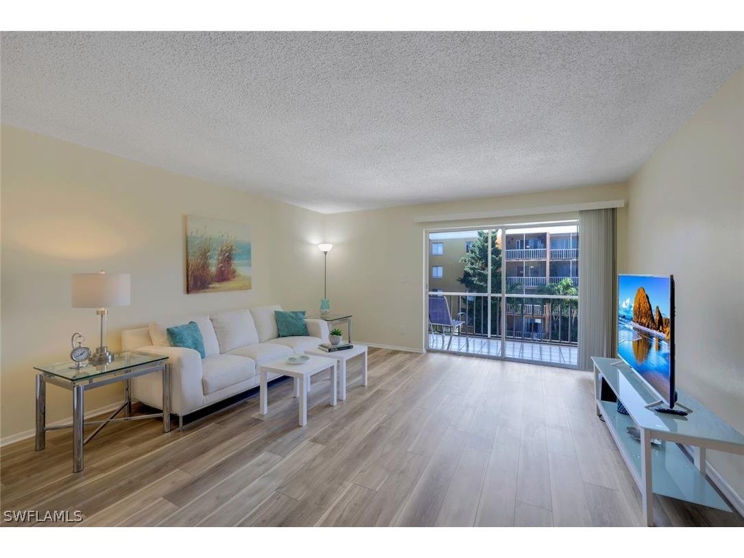 2366 E Mall Drive #418 Fort Myers FL 33901 224037619 image1